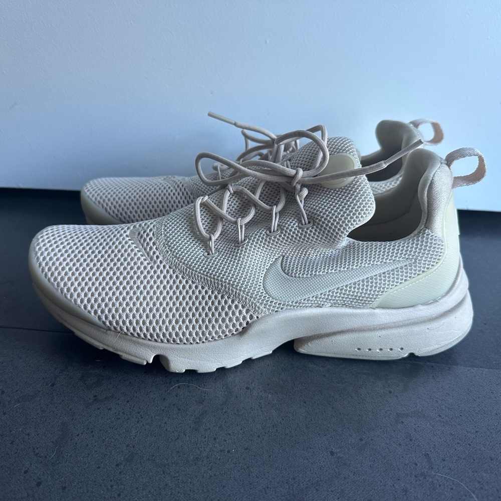 Nike women’s presto